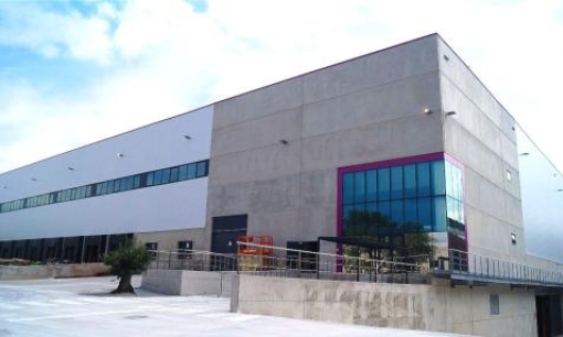 Fedefarma obre un nou centre logístic de distribució a Palau-solità i Plegamans